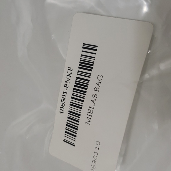 NWOT Beautiful Sundance Leather Convertable Crossbody Waist Bag - Picture 6 of 8